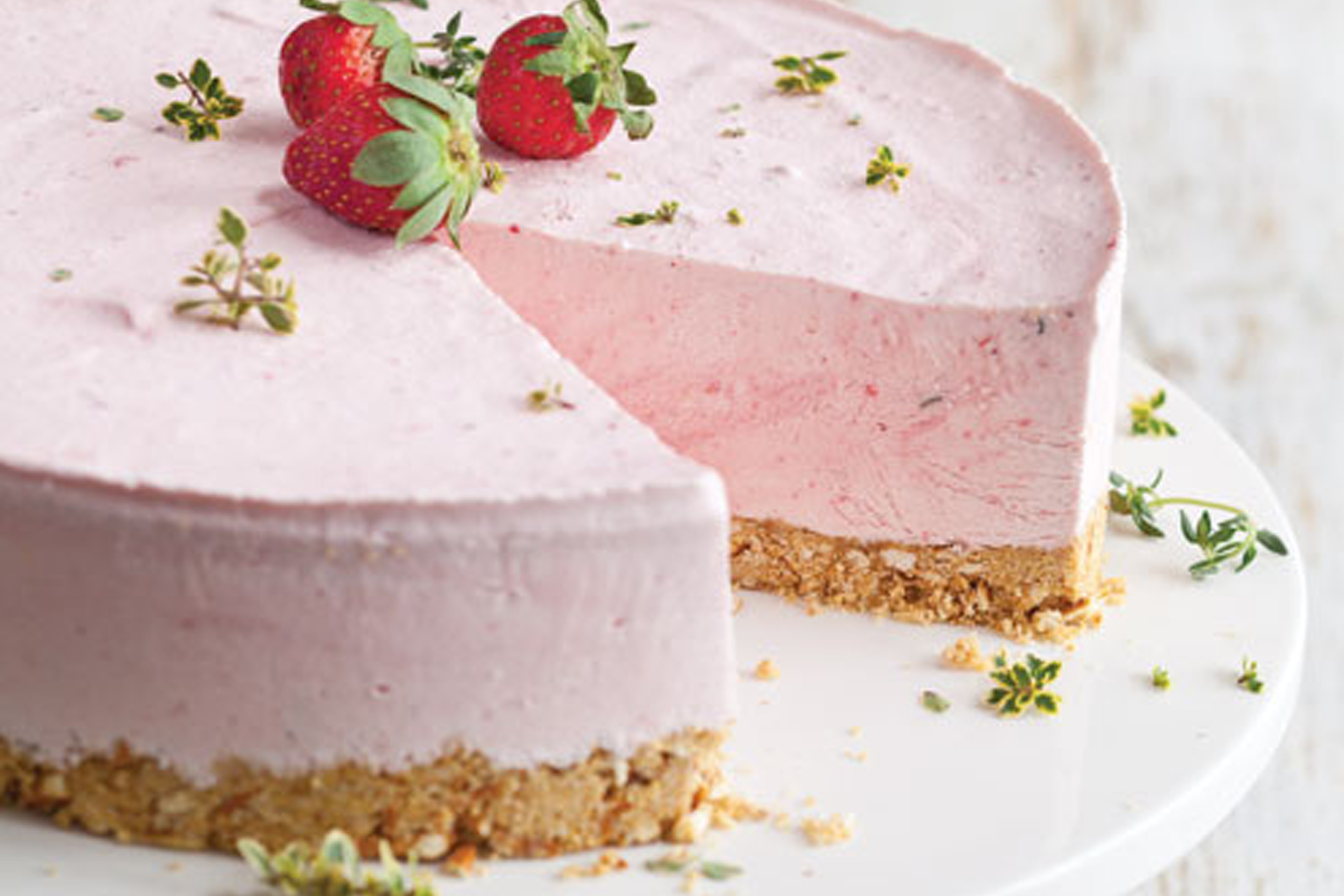 yummy shrawberryshort cake